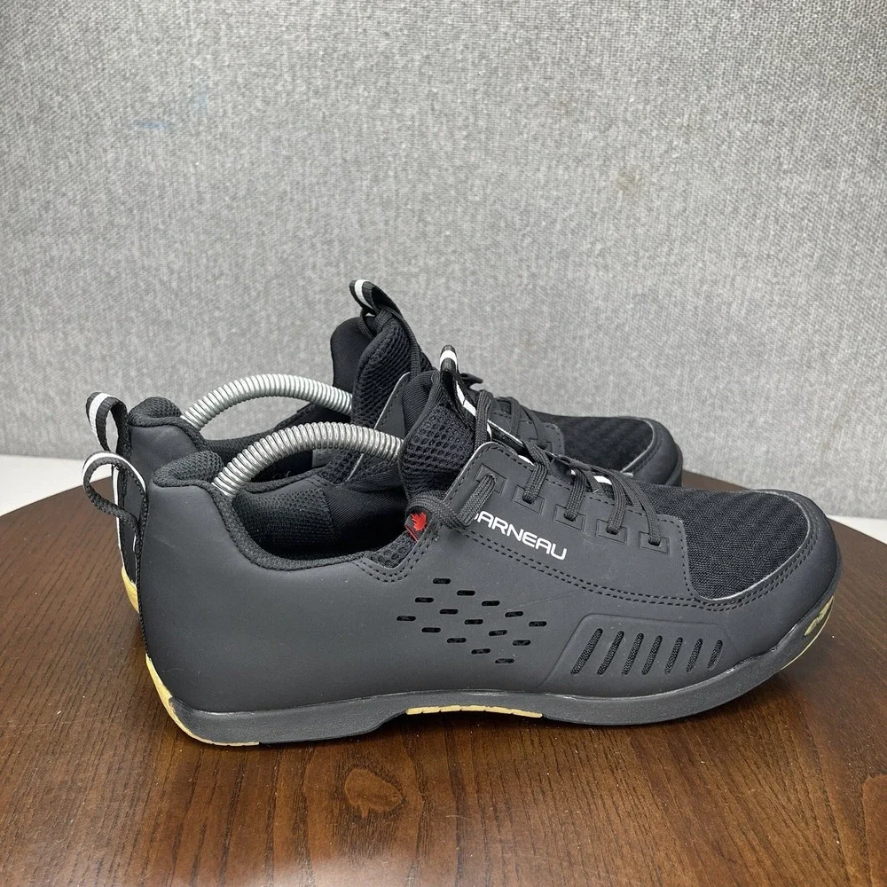 Louis‎ Garneau DeVille Urban Shoes Men's Size 43 / 9.5 Black Top Lace Sneakers